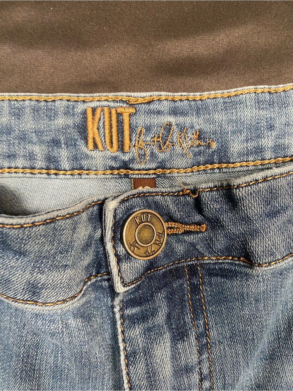 Kut from the Kloth Light Blue Women's Jeans - Picture 6 of 10
